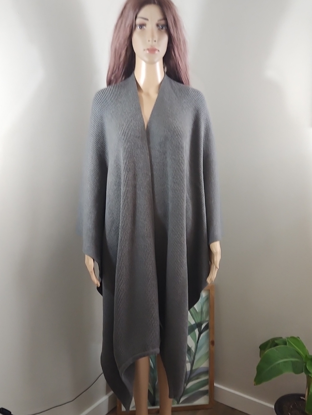 Emporio Armani Wool Gray Knit Open-Front Poncho Wrap
